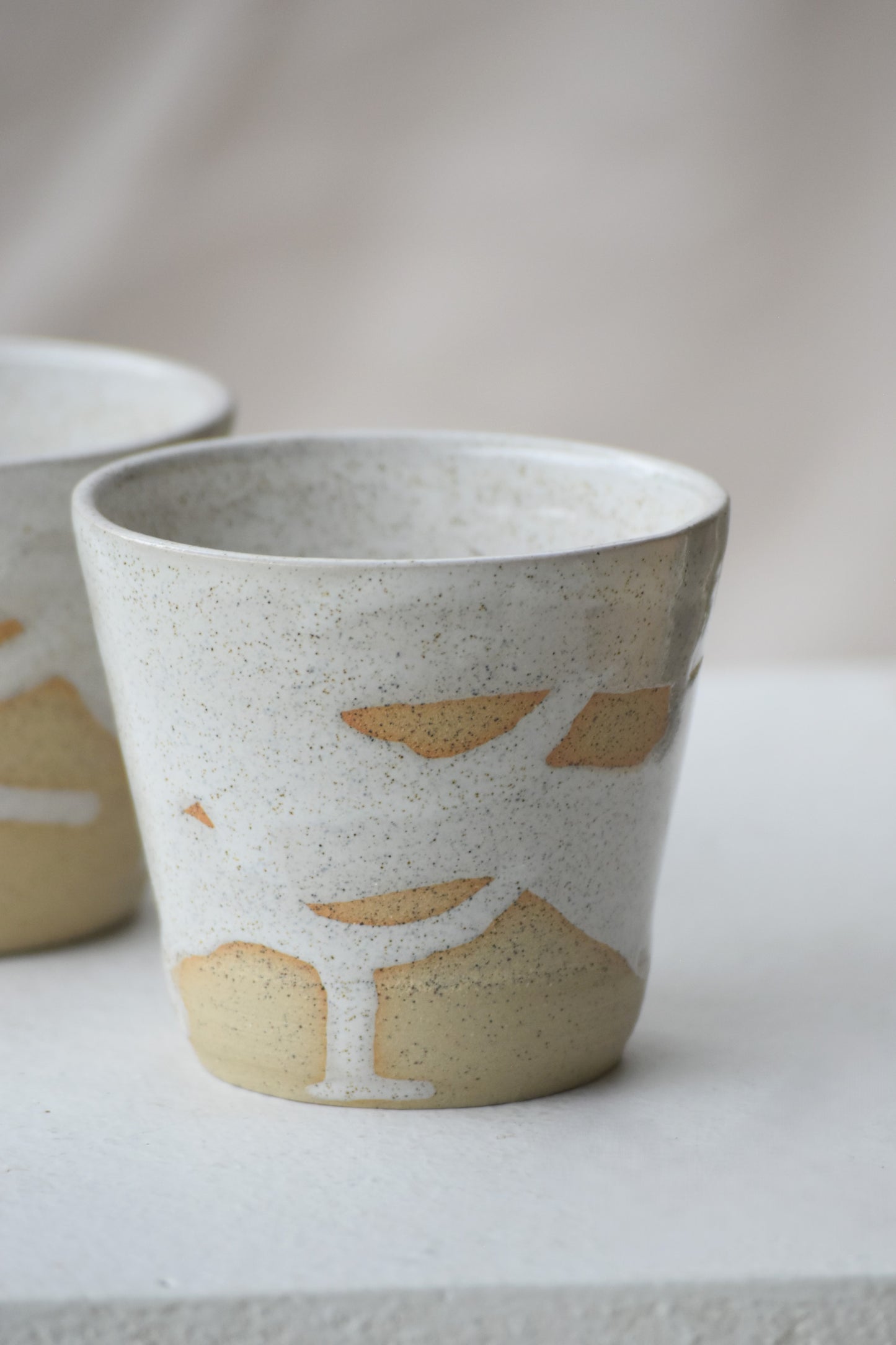 Milk coffee cups pair