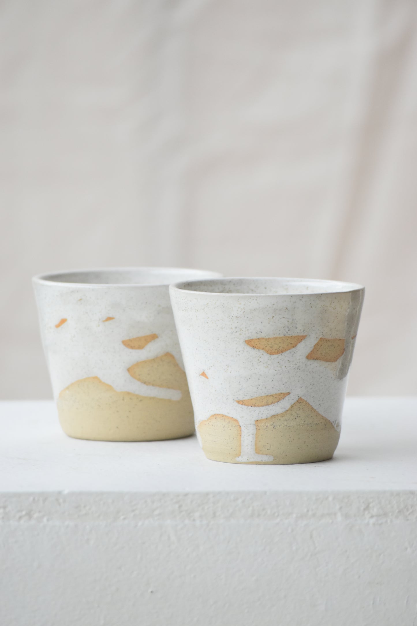 Milk coffee cups pair